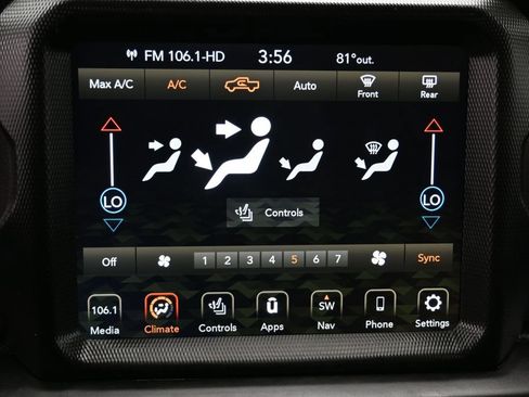 Used 2022 Jeep Gladiator Mojave w/ LED Lighting Group AWD/4WD image 24