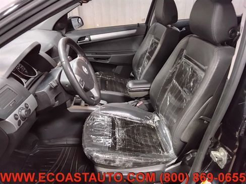 Used 2008 Saturn Astra XR w/ Premium Trim Package image 10