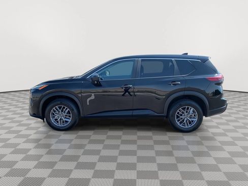 Used 2024 Nissan Rogue S AWD/4WD image 4