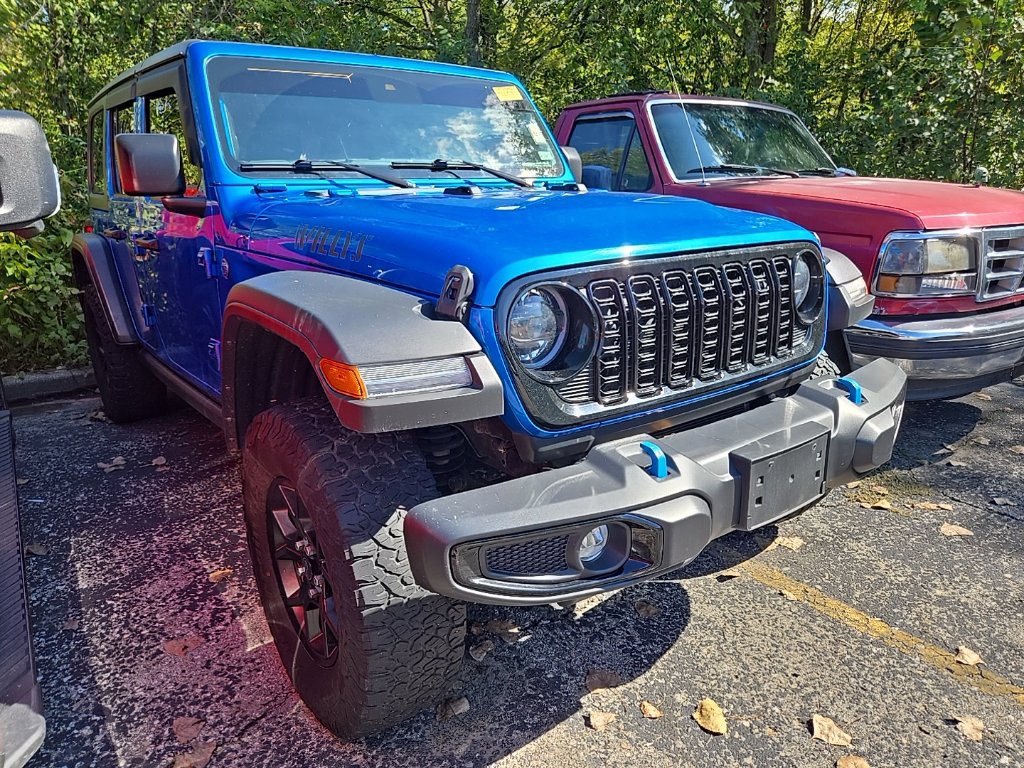 Used 2024 Jeep Wrangler Unlimited AWD/4WD image 17