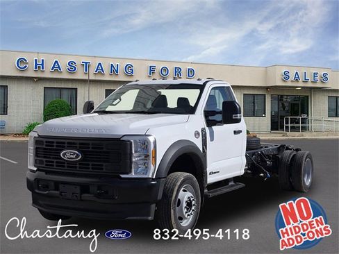 New 2026 Ford F550 2WD Regular Cab Super Duty image 1