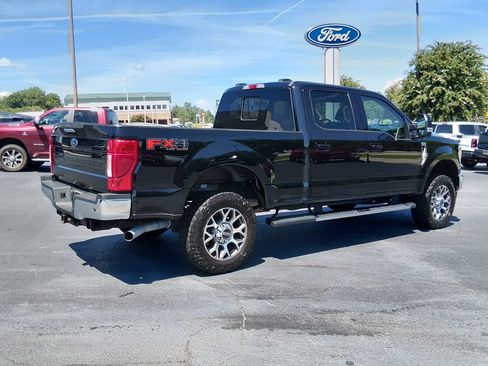 Used 2021 Ford F250 Lariat w/ FX4 Off-Road Package AWD/4WD image 4