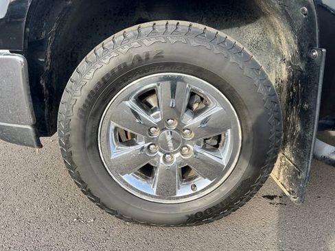 Used 2009 GMC Sierra 1500 W/T image 9