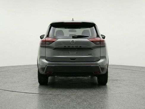 Used 2025 Nissan Rogue SV FWD image 7