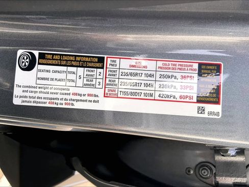 Used 2024 Nissan Rogue S image 31