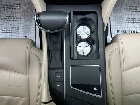 Used 2017 Cadillac CT6 3.6 AWD image 25