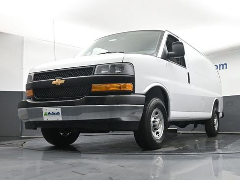 New 2026 Chevrolet Express 2500 w/ Driver Convenience Package RWD image 6