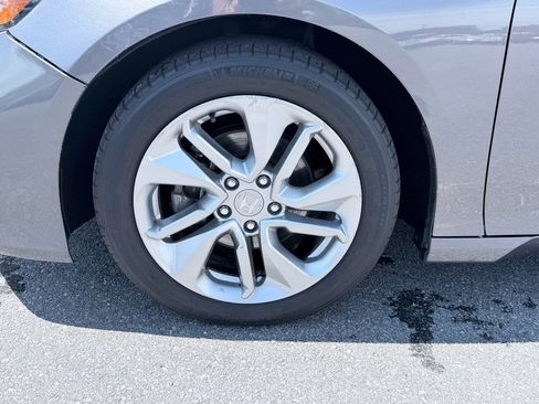 Used 2018 Honda Accord LX image 34
