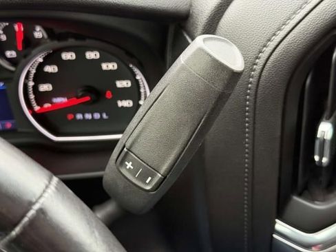 Used 2019 Chevrolet Silverado 1500 RST image 23