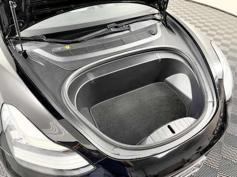 Used 2018 Tesla Model 3 Long Range RWD image 19