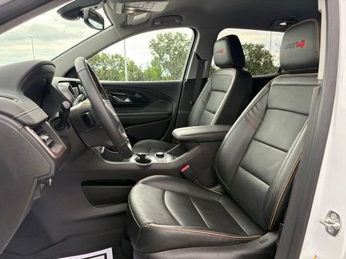 Certified 2024 GMC Terrain AT4 AWD/4WD image 16