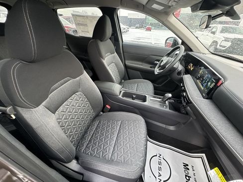 New 2026 Nissan Kicks SV image 24