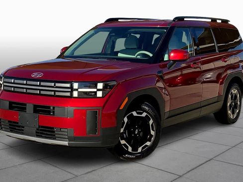 Used 2025 Hyundai Santa Fe SEL image 1