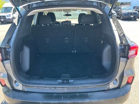 Used 2025 Ford Escape Active AWD/4WD image 30
