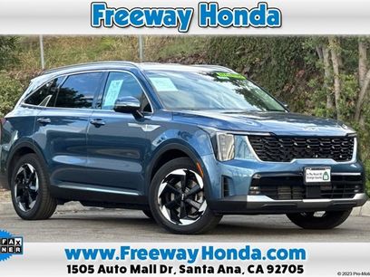 Used 2025 Kia Sorento EX