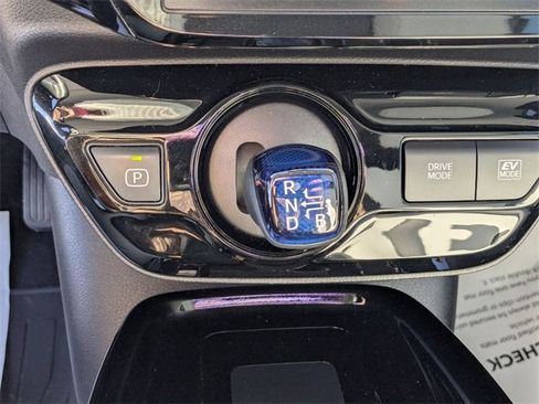 Used 2019 Toyota Prius Limited image 20