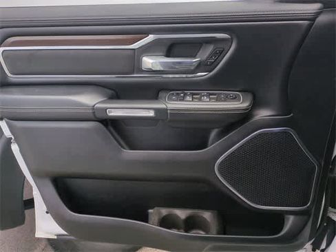 Used 2021 RAM 1500 Laramie image 31