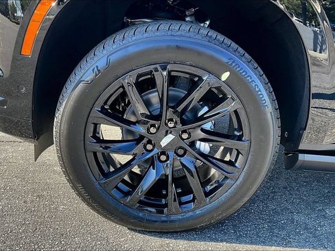 New 2026 Cadillac Escalade Sport w/ LPO, ONYX Package AWD/4WD image 13