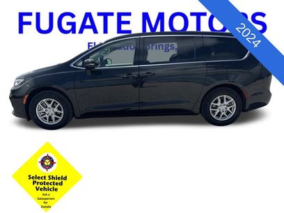 Used 2024 Chrysler Pacifica Touring-L
