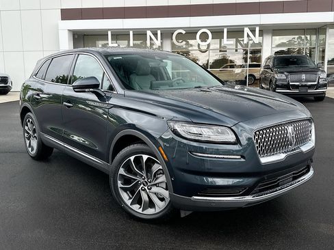 Certified 2023 Lincoln Nautilus Reserve w/ Equipment Group 201A FWD image 2
