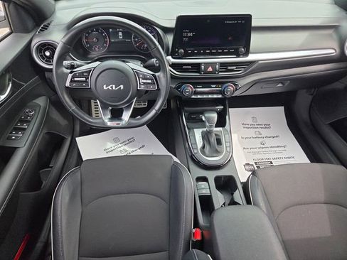 Used 2024 Kia Forte GT-Line w/ GT-Line Premium Package FWD image 8