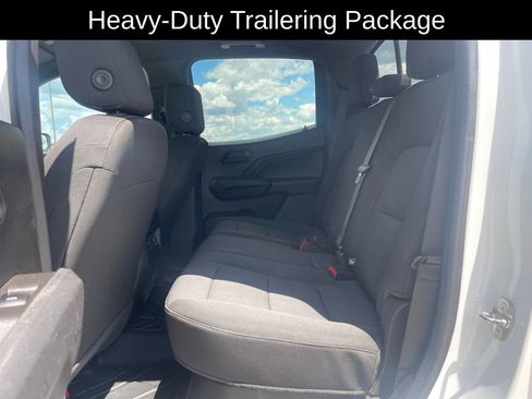 Used 2023 Chevrolet Colorado W/T RWD image 10