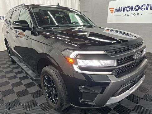 Used 2024 Ford Expedition Timberline AWD/4WD image 3