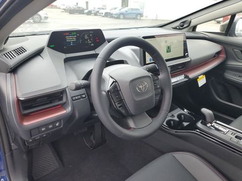 New 2026 Toyota Prius Plug-In Hybrid FWD image 12