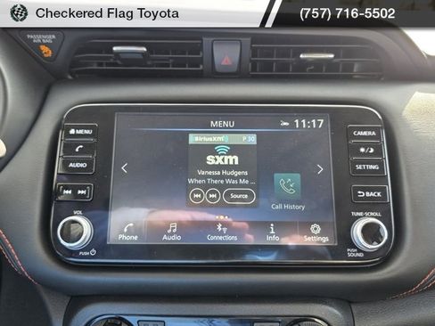 Used 2024 Nissan Kicks SR w/ SR Premium Package image 16