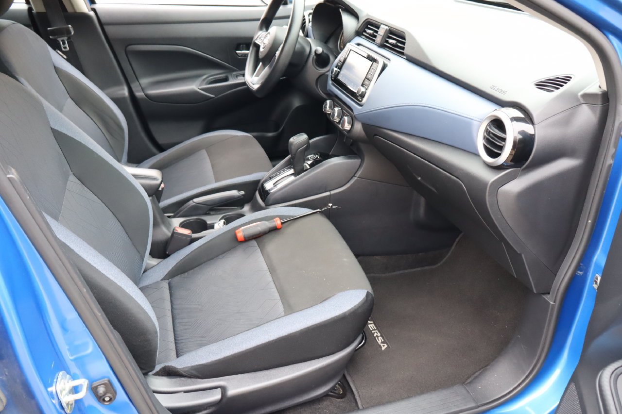 Used 2024 Nissan Versa SV FWD image 15