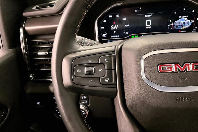 Used 2025 GMC Sierra 2500 AT4 w/ AT4 Premium Plus Package AWD/4WD image 26