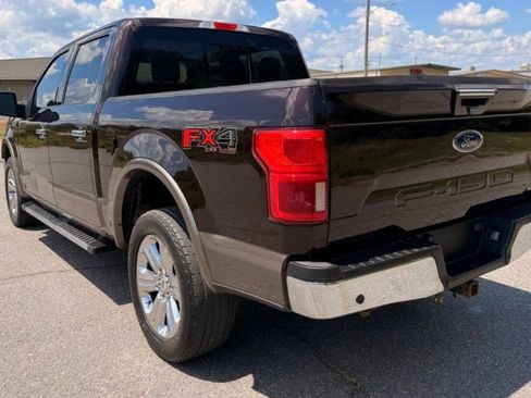 Used 2019 Ford F150 Lariat w/ Equipment Group 502A Luxury AWD/4WD image 9