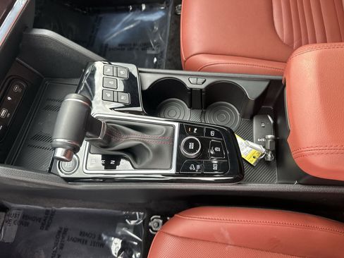 Certified 2024 Kia Sportage SX FWD image 21