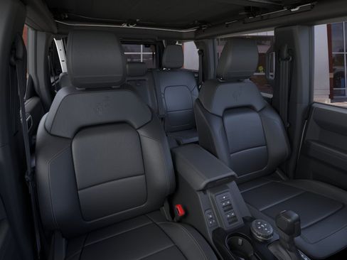New 2026 Ford Bronco Badlands w/ Sasquatch Package AWD/4WD image 10