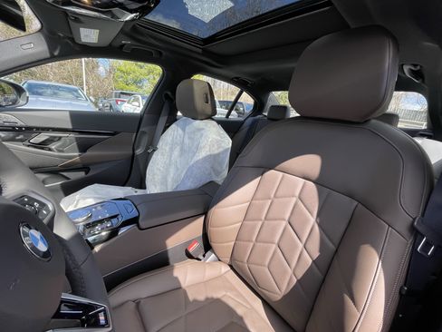 New 2026 BMW 530i xDrive w/ M Sport Package AWD/4WD image 9
