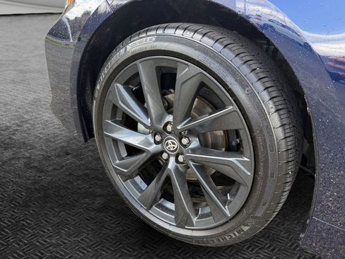 Used 2024 Toyota Corolla SE w/ SE Premium Package image 11