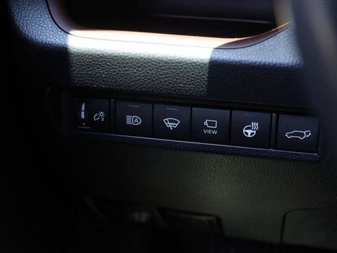 Certified 2020 Toyota RAV4 Limited AWD/4WD image 23