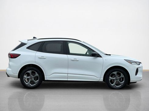 Used 2023 Ford Escape ST-Line w/ Tech Pack #1 image 8
