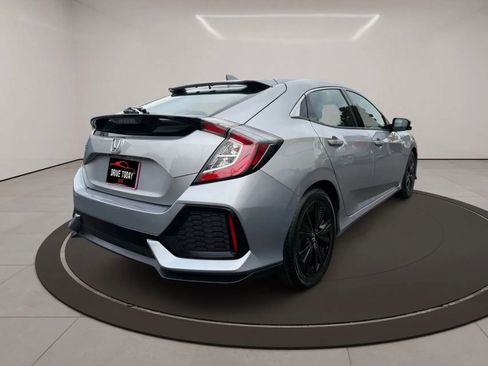 Used 2018 Honda Civic EX image 6