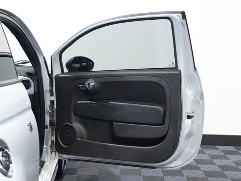 Used 2017 FIAT 500 Abarth w/ Popular Equipment Package image 23