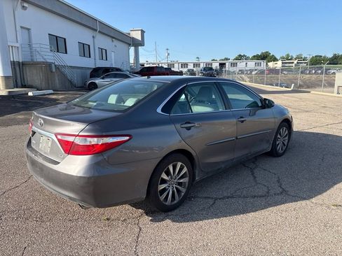 Used 2016 Toyota Camry XLE w/ Protection Package (Q2) FWD image 7