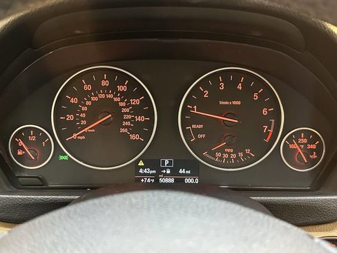 Used 2014 BMW 320i Sedan image 23