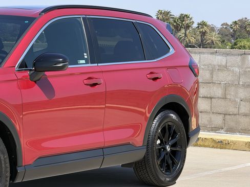 Used 2023 Honda CR-V Sport image 8