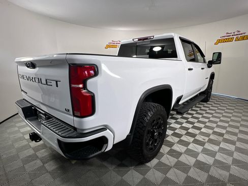 Used 2024 Chevrolet Silverado 3500 LT w/ Z71 Sport Edition AWD/4WD image 6