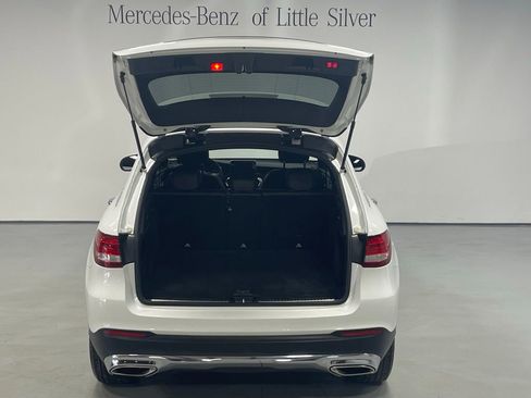 Used 2019 Mercedes-Benz GLC 300 4MATIC image 5