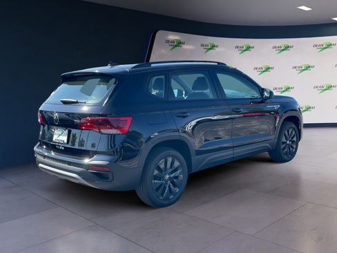 Used 2024 Volkswagen Taos S FWD image 4