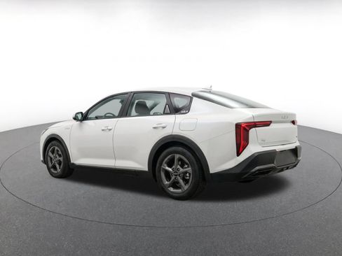 Used 2026 Kia K4 FWD image 6