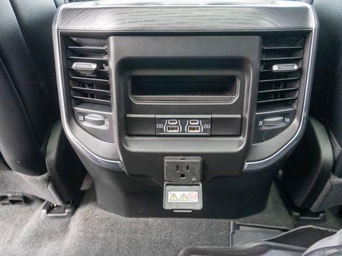 Used 2023 RAM 1500 Laramie AWD/4WD image 30