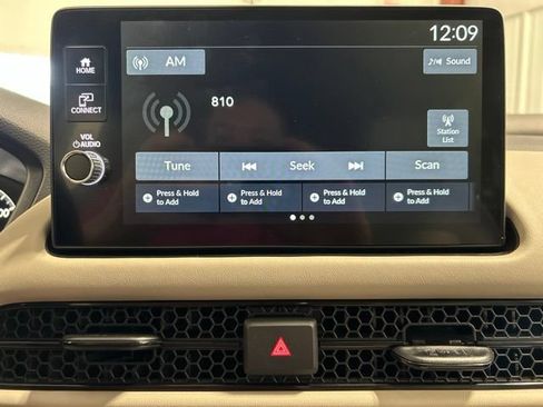 Certified 2026 Honda HR-V LX image 31