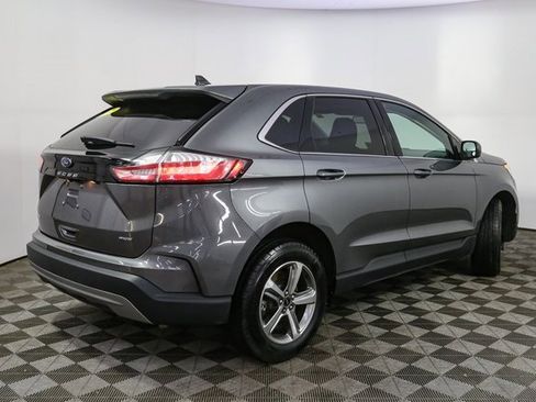 Used 2024 Ford Edge SEL w/ Convenience Package image 13